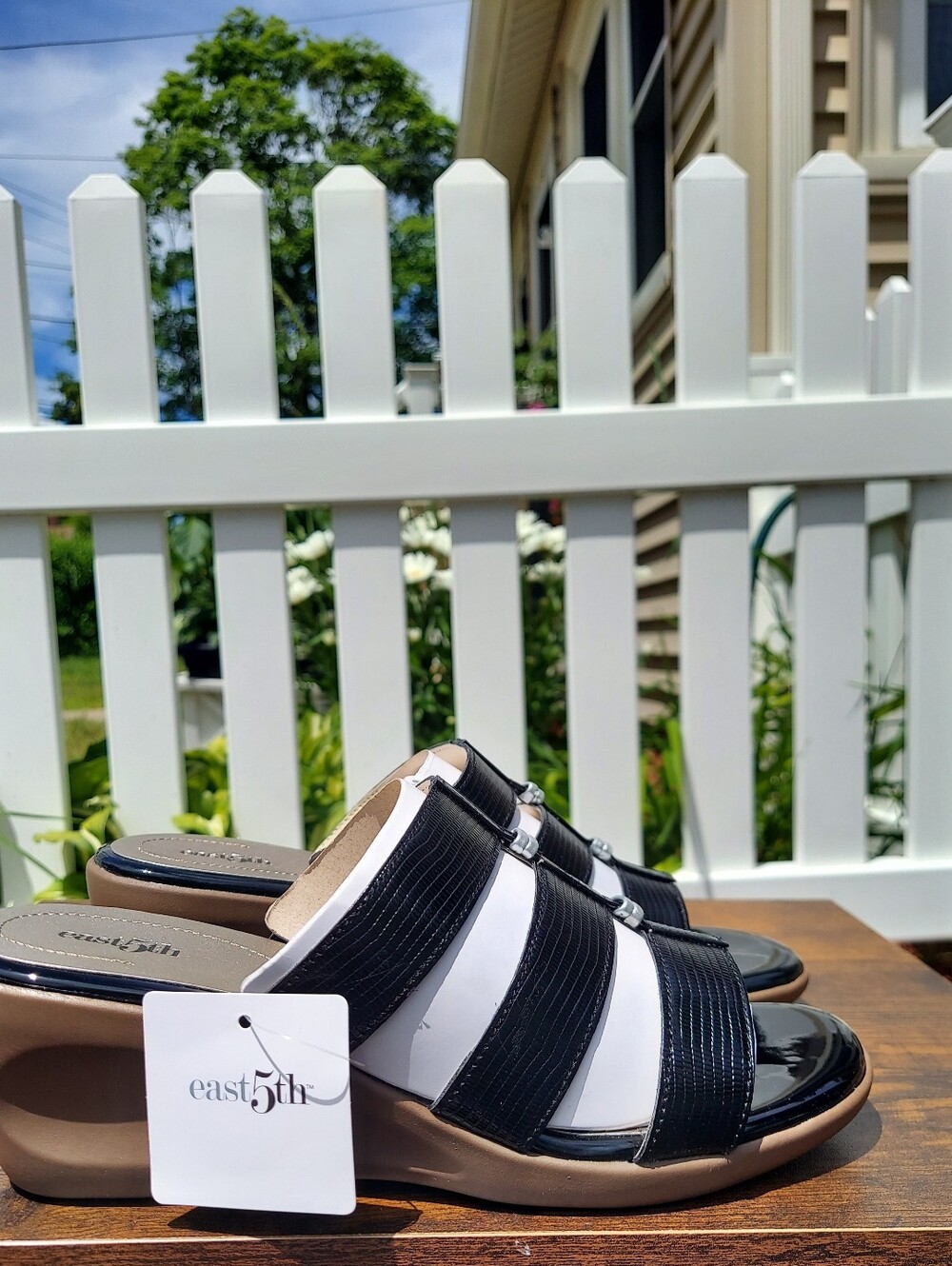 East 5th Black and White Slide Wedge Mules Sandals Women's Size 8.5 NWT Feminine